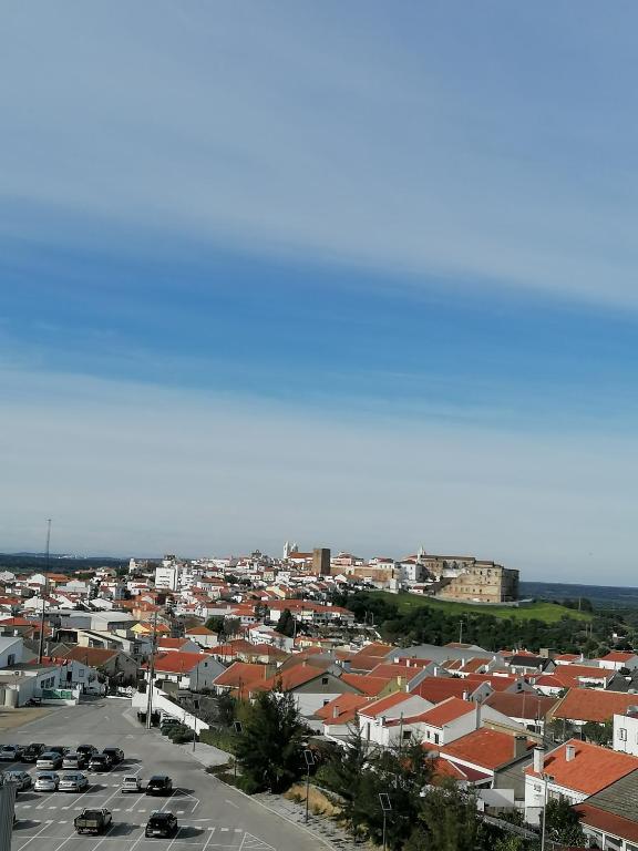 Vista sobre Avis